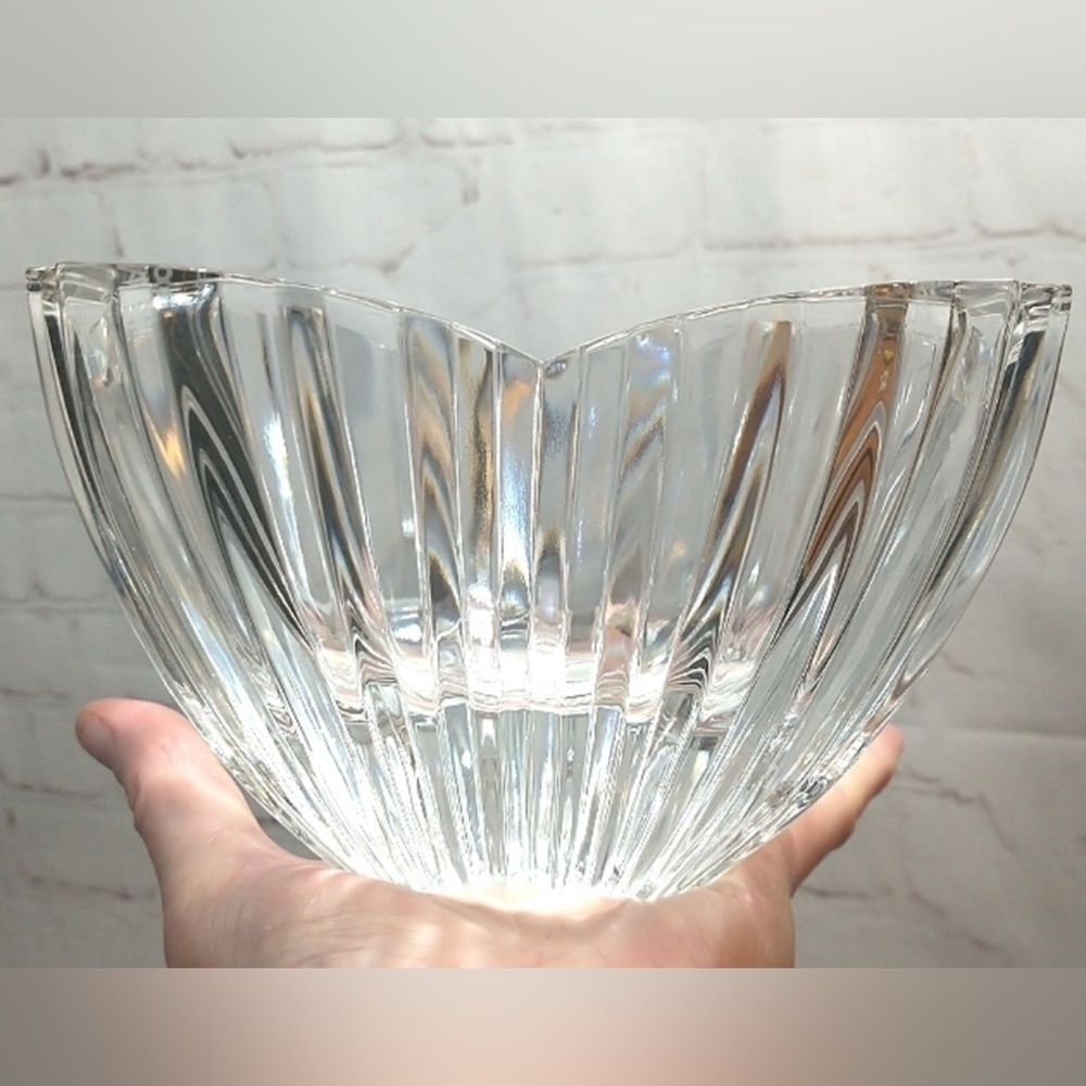 Vintage Crystal Glassware Mikasa Lydia Tulip Dish Elegant Home Decor Clear Glass - Picture 2 of 12